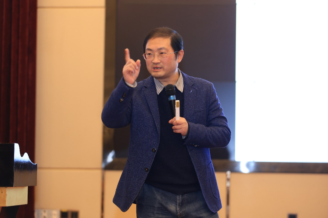 主動(dòng)適應(yīng)新常態(tài)，推動(dòng)企業(yè)邁上新臺階，2025年蘇凈集團(tuán)市場營銷會議圓滿召開